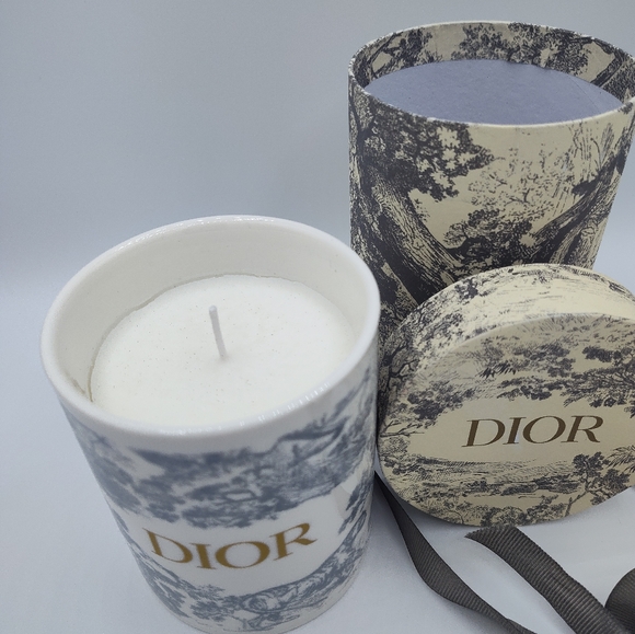 DIOR Toile de Jouy Prestige Candle VIP Edition w/ Gift Box France Collector NIB - Picture 7 of 7